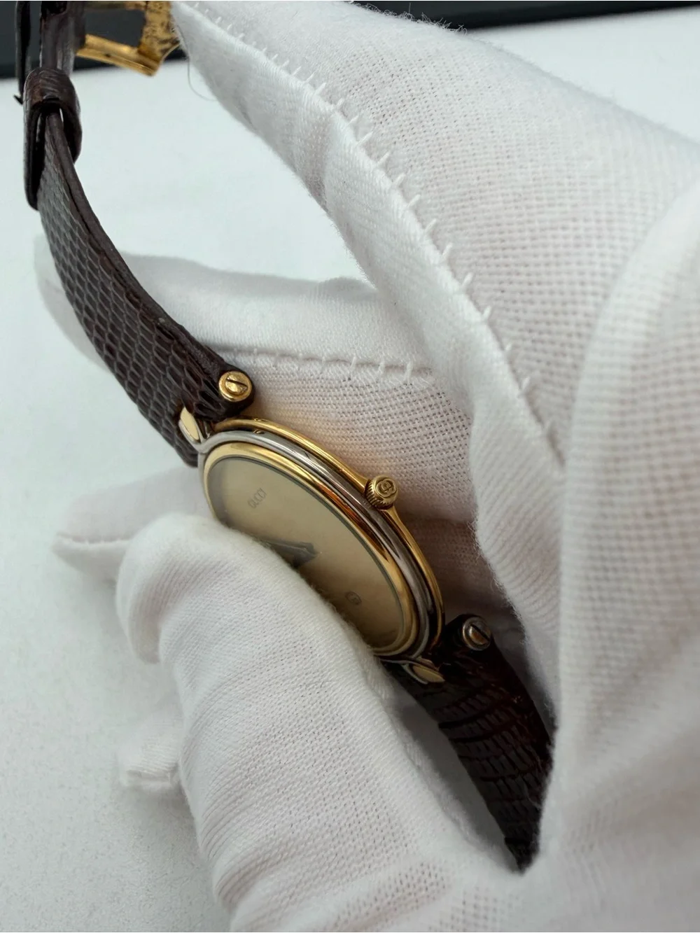 Gucci 4500 M Vintage Watch